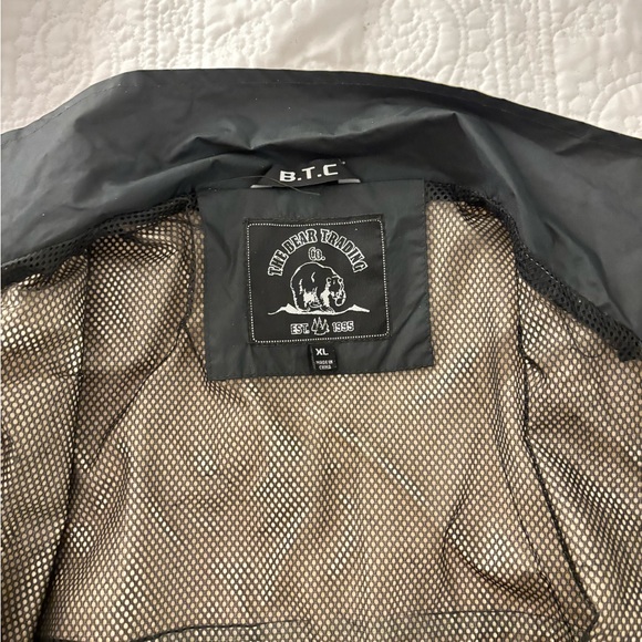 Windbreaker Jacket XL - Picture 5 of 9